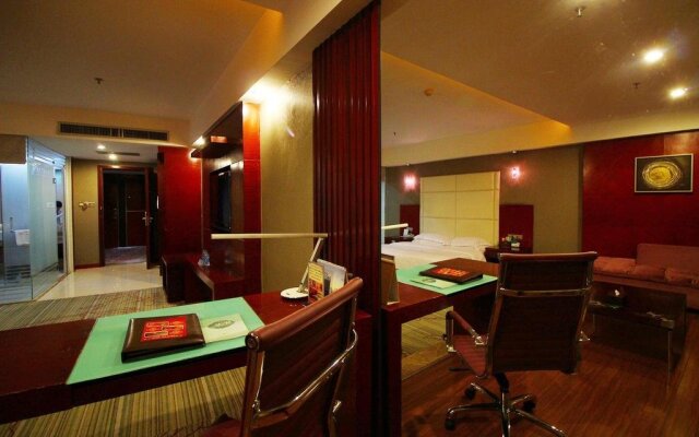 Shuanglong Guangchang Hotel