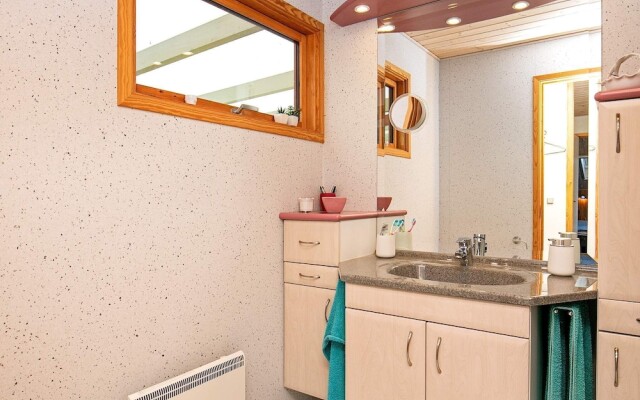 6 Person Holiday Home in Rodby