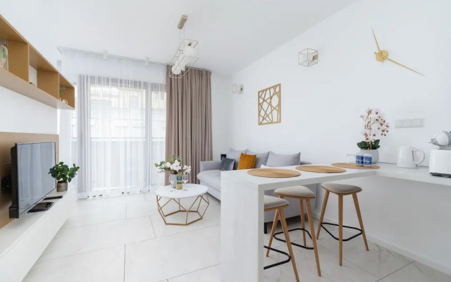 Kraków Rakowicka by Renters Prestige