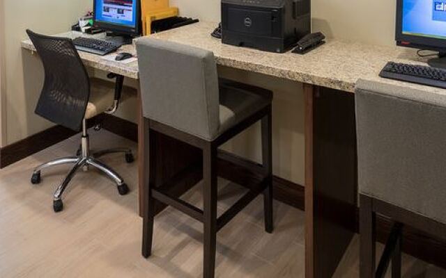 Staybridge Suites Omaha West