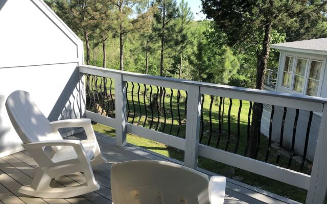 Echo Canyon Spa Resort (Adults Only)