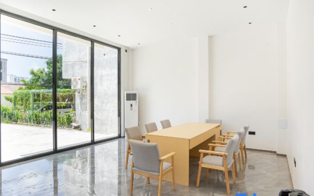 Liangqi Mountain House Homestay (Beihai Silver Beach)