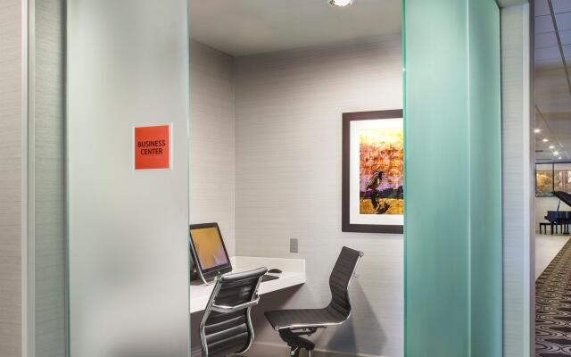Crowne Plaza Phoenix Airport - PHX by IHG