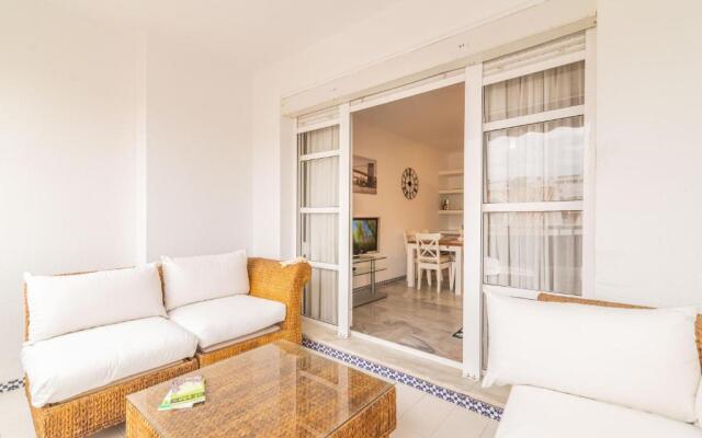 Well-located 3BDR Apartment in Fuengirola