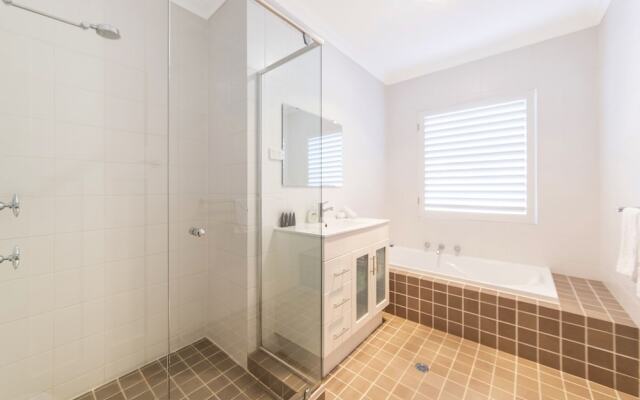 Inner Western Suburbs Retreat