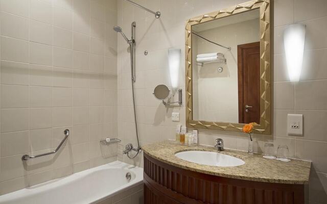 City Seasons Suites