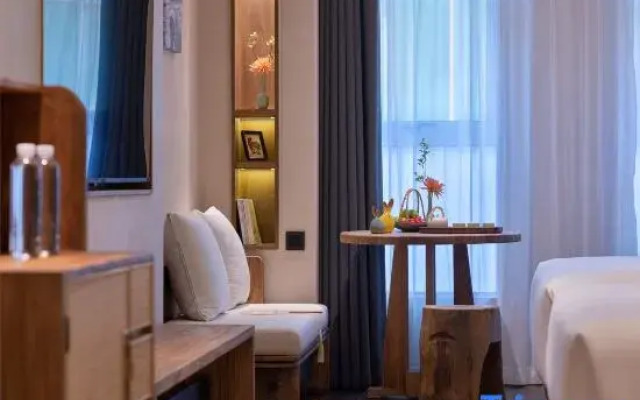 Pinman Xi Hotel (Shaoyang High-Speed Railway Station & Weiyuan Square Branch)