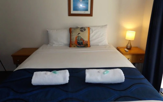 Milton Motel Apartments