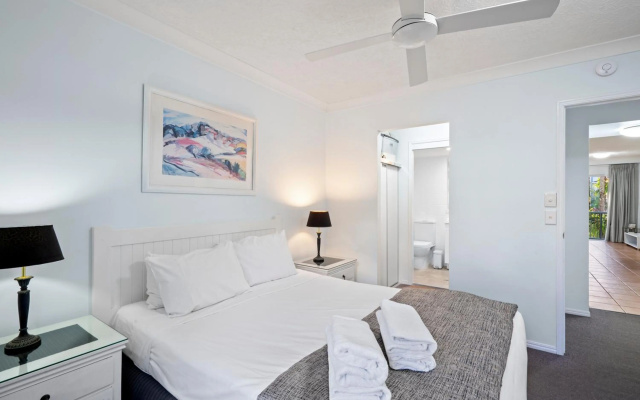 Grande Florida Beachside Resort – Guest Rooms – Gold Coast