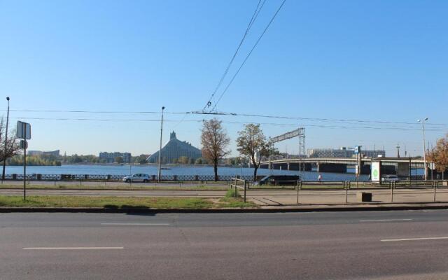 Three-Bedroom Apartment on Peldu 19