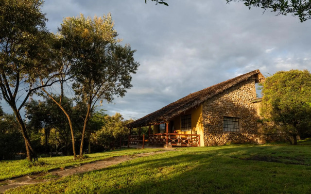 Naivasha Kongoni Lodge - Lakefront Getaway