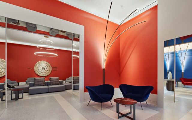 De Bonart Naples, Curio Collection by Hilton