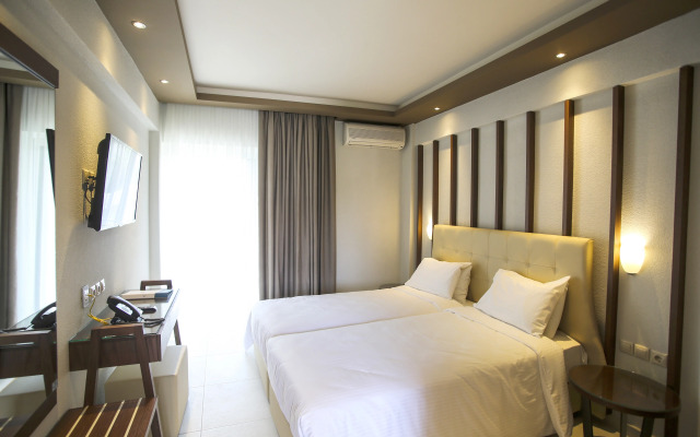 Royal Hotel
