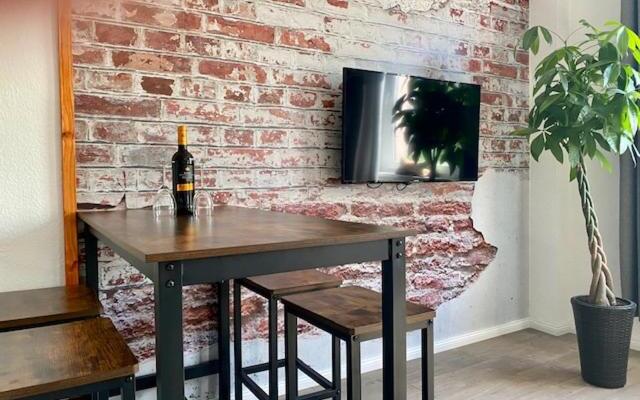 Industry - Appartement mit Balkon