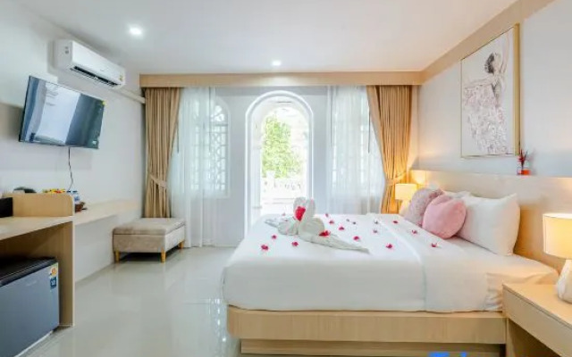 Seaside Patong House - Newly Open