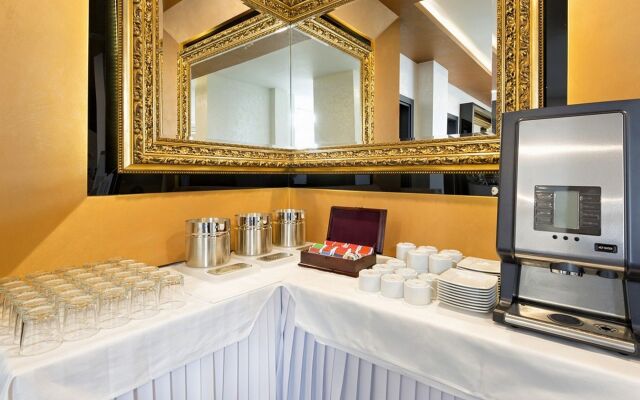 Nova City Hotel Signature Collection
