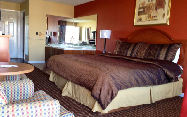 Econo Lodge Sevierville-Pigeon Forge on the River