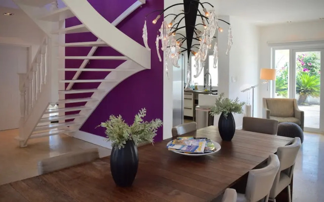Villa Thalis