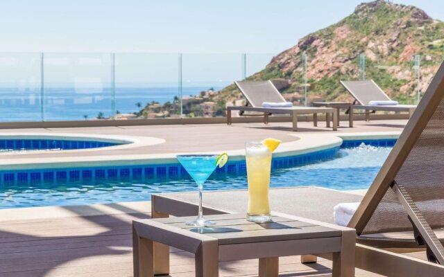 Hampton Inn & Suites by Hilton Los Cabos