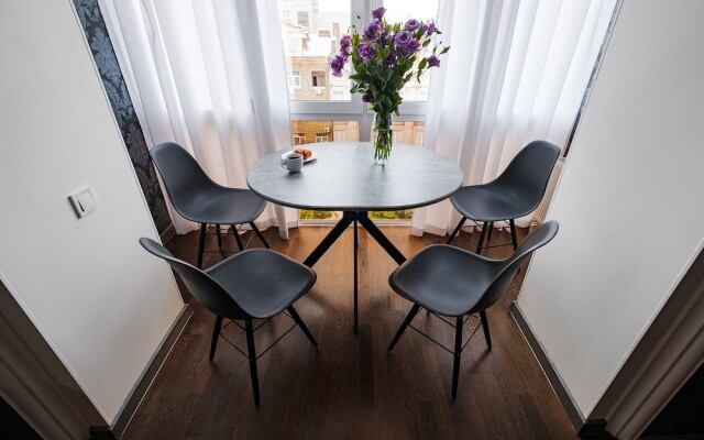 CityApartments Kyiv Льва Толстого