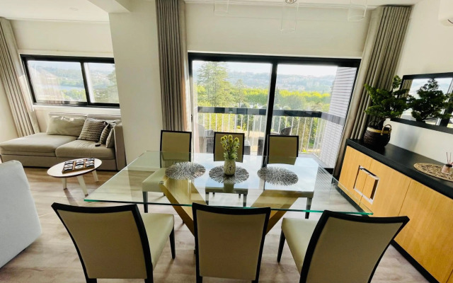 GuestReady - Top View Apt at Historical Center