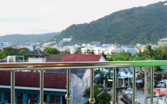 Patong Eyes Hotel