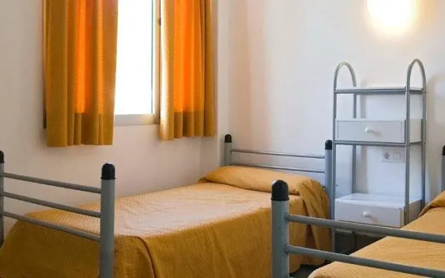 Albergue Inturjoven El Bosque