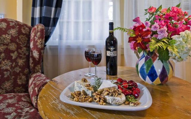 Maison Fleurie, A Four Sisters Inn