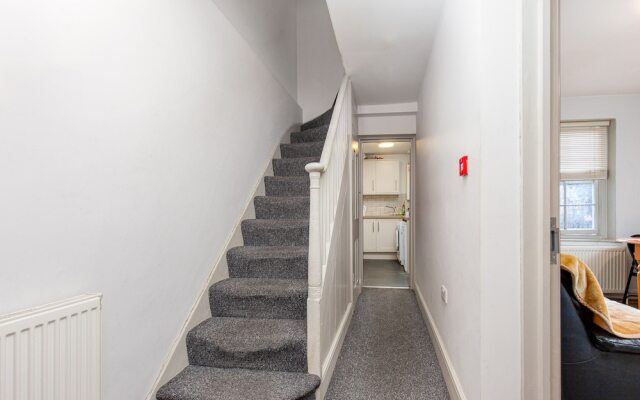 Clemence Street - Deluxe Guest Room 1