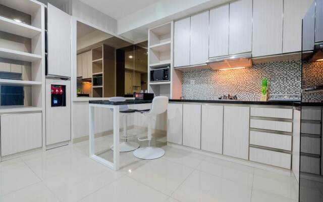 Comfy and Modern 2BR Grand Kamala Lagoon Apartment