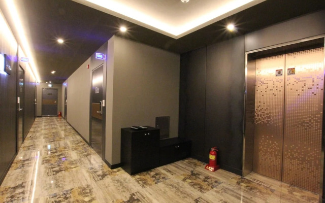 NOVA Hotel