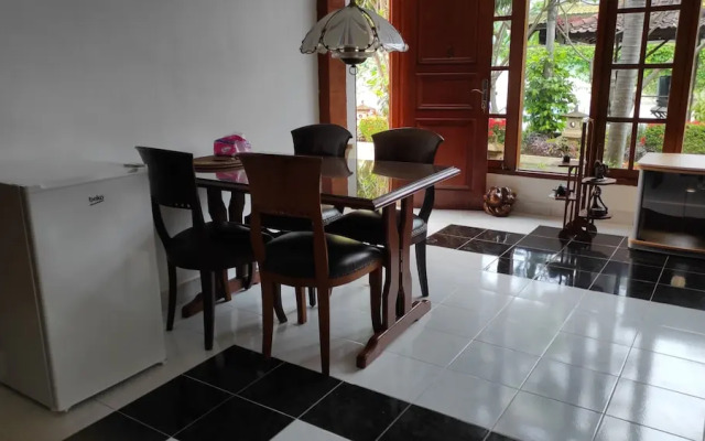 Keyani's Bungalow