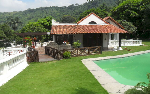 Iguanazu Bed & Breakfast