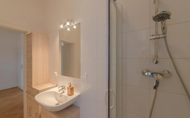 Beautiful 1 bedroom apartment near Schönbrunn palace