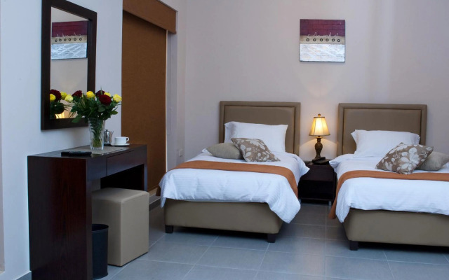 Celino Hotel