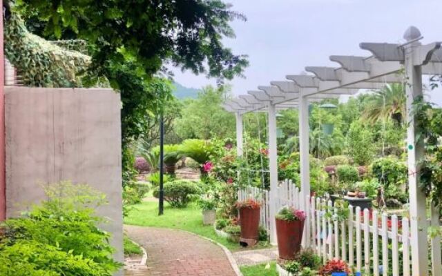 Jiangpan Bieyuan (Guilin Liangjiang Sihu Lijiang Branch)