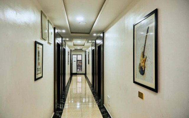 247 Luxury Hotel & Apartment Ajah