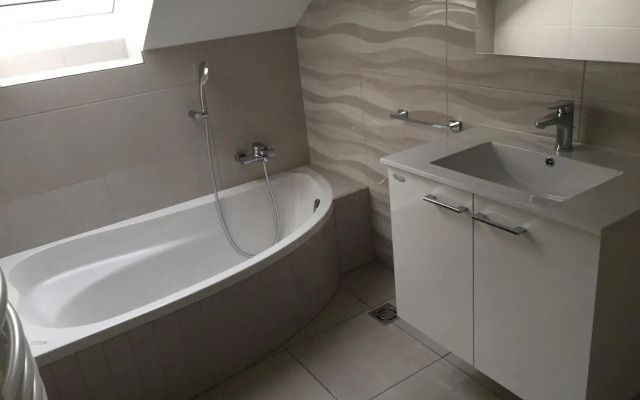 Kirhouse Apartment