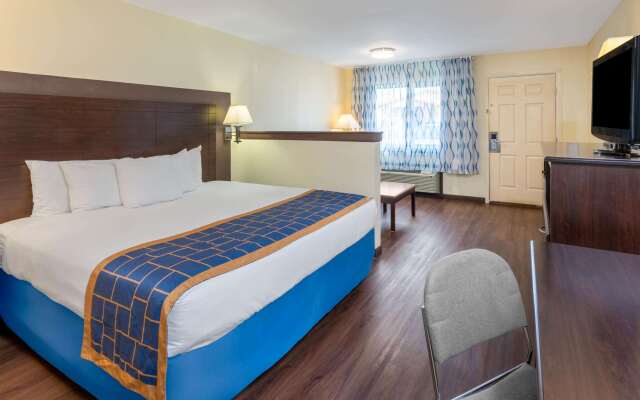 Days Inn by Wyndham Grants