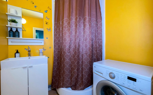 Like Home Apartment on Zamora Machela Street 4k1