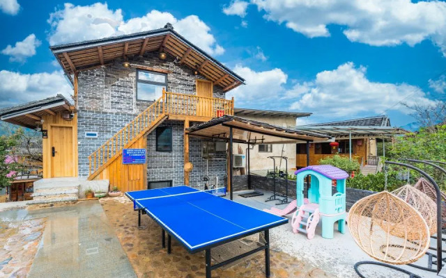 Huasao·1949 Designer Parent-Child Vacation Type Smart Homestay (Nanjing Yunshuiyao Waterwheel Store）