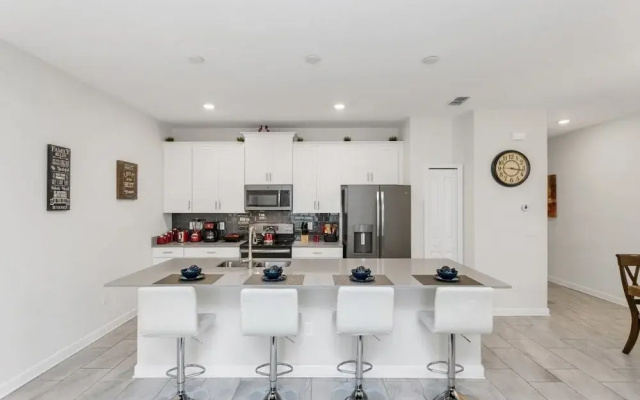 4815lulaby 4 Bedroom Townhouse