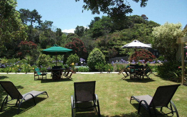 Tatahi Lodge Beach Resort