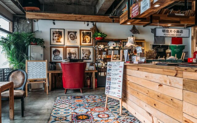 Chengdu Sonderia Hostel&Bar-Lazybones