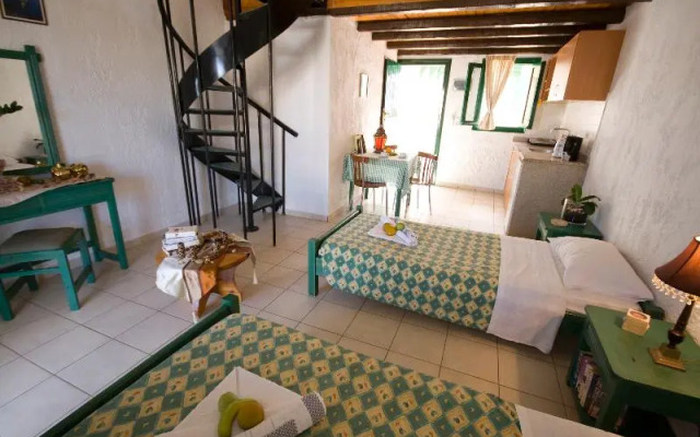 Anemi Hotel