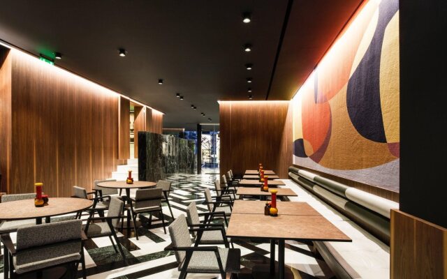 Mainport Hotel Rotterdam, a Hilton Affiliate Hotel