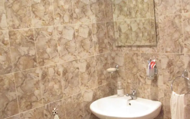 Guesthouse on Sayat Nova 85