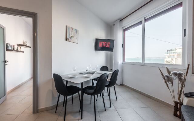 Coastal Comfort 1