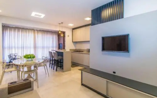Ed. Porto Madero. Apartamento alto padrão próximo a Praia de Bombinhas!