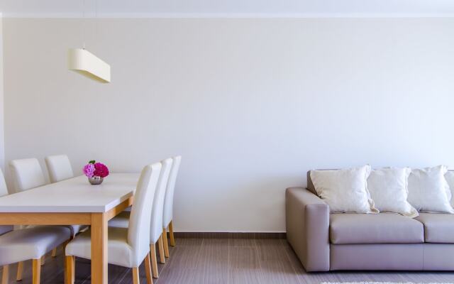 Luxury Villa Mande